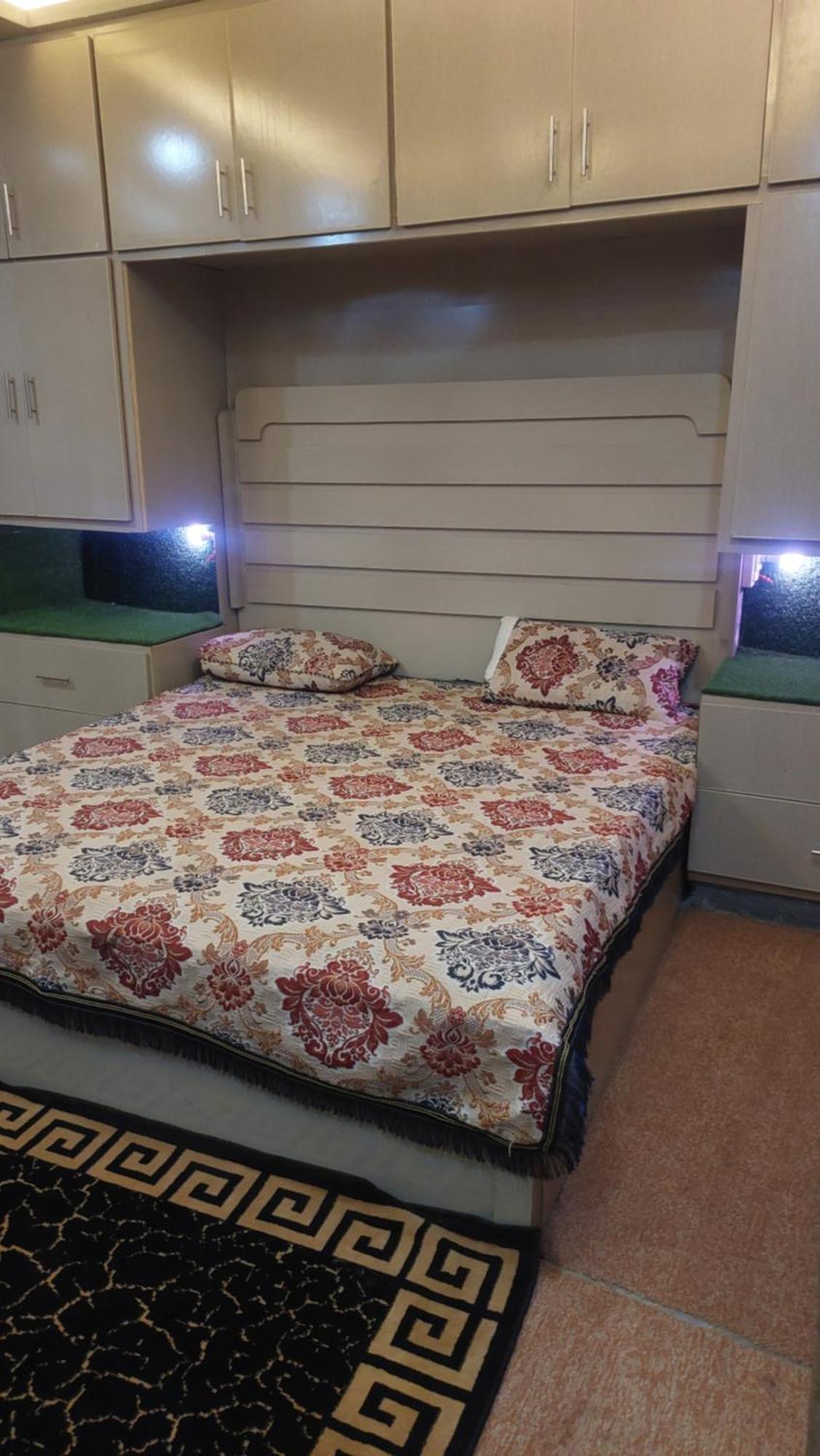 Shally Valley Guest House 拉瓦尔品第 外观 照片